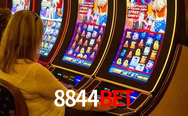 Desvendando o Mundo dos Jogos Virtuais na 8844bet